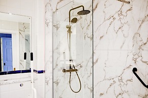 Warwickshire Park Hotel Kenilworth by Belvilla