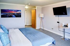 Warwickshire Park Hotel Kenilworth by Belvilla