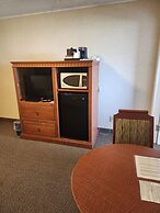 Travelodge by Wyndham Amherst