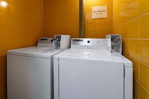 Travelodge by Wyndham Amherst