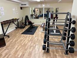 Travelodge by Wyndham Amherst