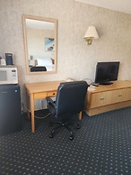 Travelodge by Wyndham Amherst