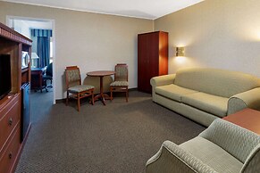 Travelodge by Wyndham Amherst