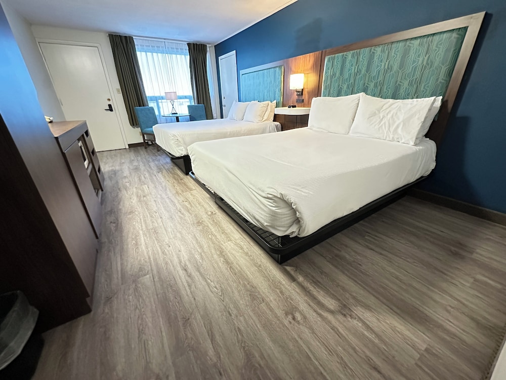 Travelodge by Wyndham Amherst