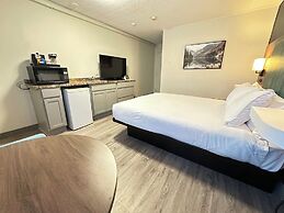 Travelodge by Wyndham Amherst
