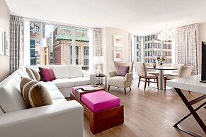 Auberge Vancouver Hotel