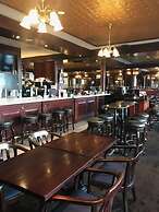 Auberge Vancouver Hotel