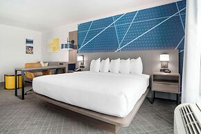 Comfort Inn & Suites New Orleans Airport North