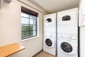 Candlewood Suites Eagan Arpt South - Mall Area by IHG