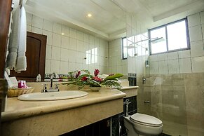 Best Western Hotel & Casino Kamuk