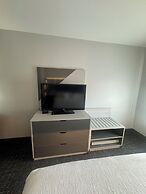 Brentwood Suites, Ascend Hotel Collection