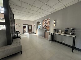 Brentwood Suites, Ascend Hotel Collection