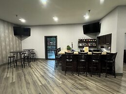 Brentwood Suites, Ascend Hotel Collection