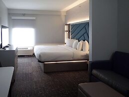 Brentwood Suites, Ascend Hotel Collection