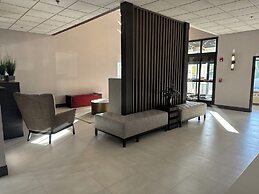 Brentwood Suites, Ascend Hotel Collection