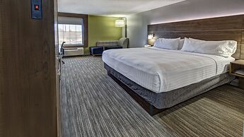 Holiday Inn Express & Suites Crossville by IHG