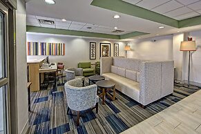 Holiday Inn Express & Suites Crossville by IHG