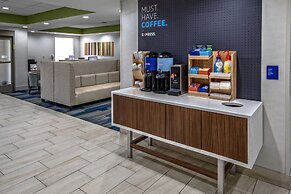 Holiday Inn Express & Suites Crossville by IHG
