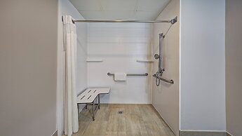 Holiday Inn Express & Suites Crossville by IHG