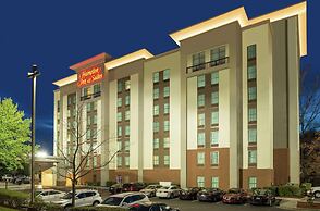 Hampton Inn & Suites Charlotte-Arrowood Rd.