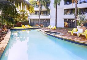 Holiday Inn Warwick Farm by IHG