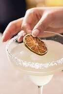 Holiday Inn Warwick Farm by IHG