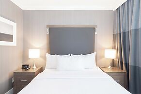 Sandman Signature Lethbridge Lodge