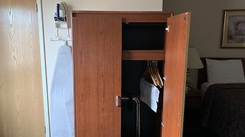 Fairbridge Inn & Suites, Miles City