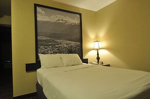 Super 8 by Wyndham Revelstoke BC