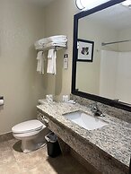 AmericInn by Wyndham Petoskey