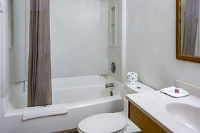 Motel 6 Wilsonville, OR - Portland