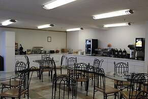 Red Lion Inn & Suites Ontario