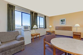 Super 8 by Wyndham Klamath Falls