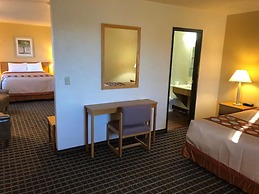 Super 8 by Wyndham Klamath Falls
