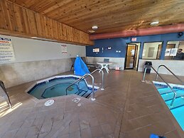 Super 8 by Wyndham Hayward WI