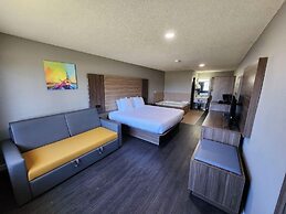 Super 8 by Wyndham Hayward WI