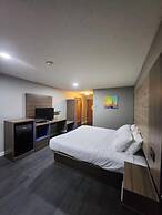 Super 8 by Wyndham Hayward WI