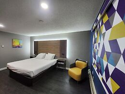 Super 8 by Wyndham Hayward WI