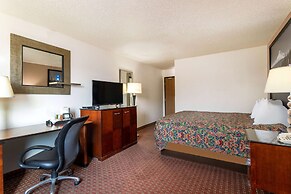 Super 8 by Wyndham Pendleton