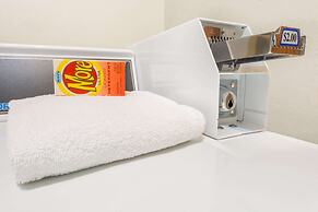 Super 8 by Wyndham Smithville/Kansas City