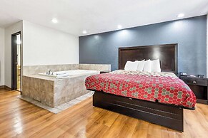 Econo Lodge Akron Copley Northwest