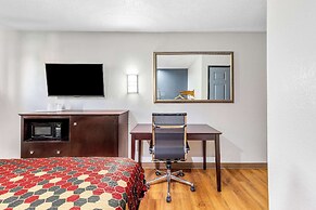 Econo Lodge Akron Copley Northwest