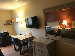 Econo Lodge Akron Copley Northwest