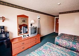 Econo Lodge Akron Copley Northwest