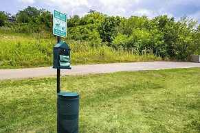 Super 8 by Wyndham St. Clairsville OH/Wheeling WV Area