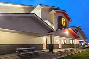 Super 8 by Wyndham Summersville/New River National Park