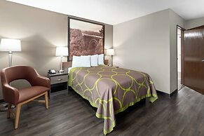 Super 8 by Wyndham Summersville/New River National Park