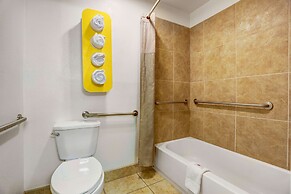 Motel 6 Espanola, NM