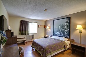 Super 8 by Wyndham Zanesville