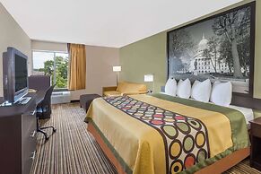 Super 8 by Wyndham Madison South